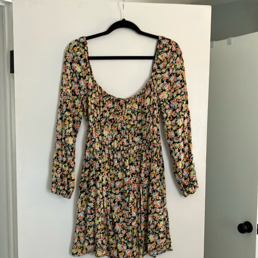 Elodie Black and Gold Bishop Sleeve Sundress